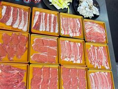 -牛武士寿喜烧·和牛火锅自助(全球首店)