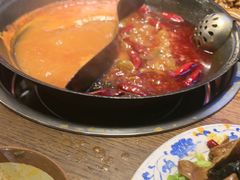 -萍姐火锅·公路夜市(武汉首店)