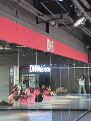 -DNA舞室