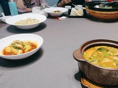 -香山湖家家宴(中山陵店)