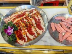-明洞阿姨·韩式酱蟹烤肉·创意料理(方庄店)