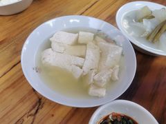 -侯记双流蘸水肥肠(阆中店)