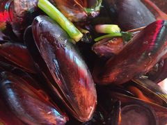 -兄弟小串(华新·名筑店)