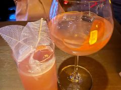 -FOUR PLAY BAR