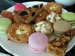 -圣丰索菲特·2 On 988 Café 自助餐厅