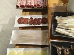 -鱼遇木桶斑鱼火锅(塔湾店)