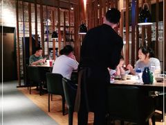 大堂-青年公社烤鸭(滨湖银泰店)