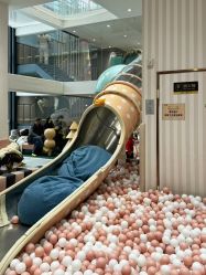 -奈尔宝·儿童乐园·亲子餐厅(华采天地店)