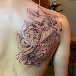 -椿树下·Tattoo纹身工作室