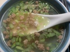 -左庭右院鲜牛肉火锅(浦江欢乐颂店)
