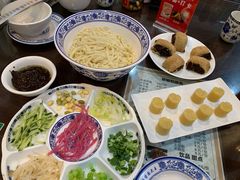 -老北京炸酱面大王.铜锅涮肉(朝阳门店)