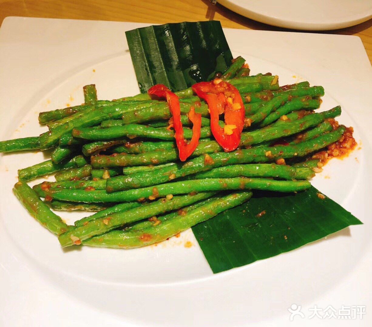 说道新加坡菜，就想到刚出的剧小娘惹里面的菜光看流口水