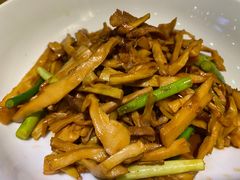 -吕氏疙瘩汤·私家菜馆(慈云寺店)