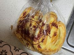 蝴蝶酥-国际饭店·帆声西饼屋(黄河路店)