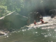 -雅鲁激流探险漂流