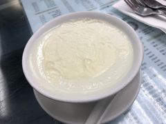 -义顺牛奶公司