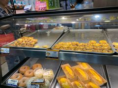 面包甜点陈列柜-广隆蛋挞王(农讲所店)