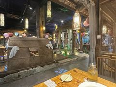 -花溪雨·森林餐厅(石基店)