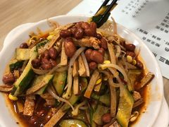 -吴三酸菜麻食酱香面馆(印花布园小区店)