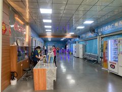 -奥龙堡游泳馆(广纸店)