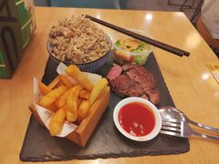 -红小满休闲餐厅(十全街店)