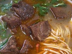 -金杨拉面王小吃面馆·牛三宝面·红烧牛肉粉