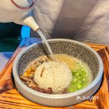 藏不住了！广州这家热腾腾的鸽汤泡饭好好吃哇 