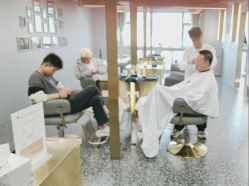 -即型男士理发工作室