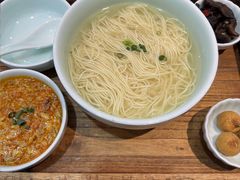 -蟹上黄·蟹黄面·江南糖水(人民广场店)