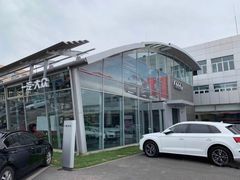 -北京国服信奥兴奥迪4S店(古城店)
