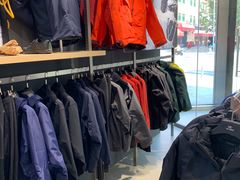 -ARC'TERYX始祖鸟(北京王府中环店)