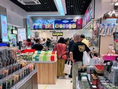 -上海全国土特产食品商场(淮海中路店)