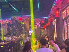 -喜鹊音乐酒馆(西街店)
