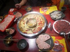 -谭鸭血老火锅(远大购物广场店)