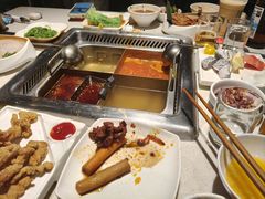 -海底捞火锅鲜切牛肉主题店(长寿路店)