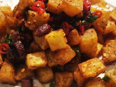 脆哨土豆粒-泉味道贵州厨房(三里河店)