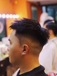 -鸿運 BARBER SHOP男士理发馆