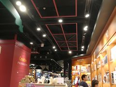 -西西弗书店&矢量咖啡(凯德晶萃广场店)