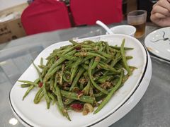 -绿岛酒楼(小海地店)