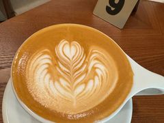 热拿铁-明谦·Coffee&Cocktail Bar(美您公园店)