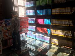 -钟书阁(松江泰晤士小镇店)