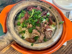 三腊煲仔饭-关氏饮食店