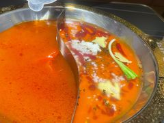-锅哥有料老火锅(金港国际店)