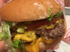 -FATBURGER 特富客汉堡(外交公寓店)