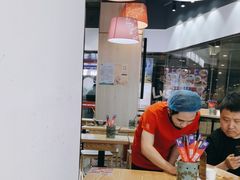 -魔都三兄弟酸辣粉·蘸卤炸串(虹桥万科店)