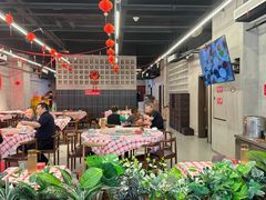 -洪霞餐馆·川菜·鲜货现炒(两江春城店)