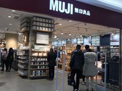 -YSL(南昌百盛店)