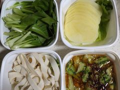 -龙虾风暴(松江店)