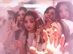 -群丽化妆摄影美甲纹绣培训学校