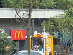 -麦当劳(洪山商场店)